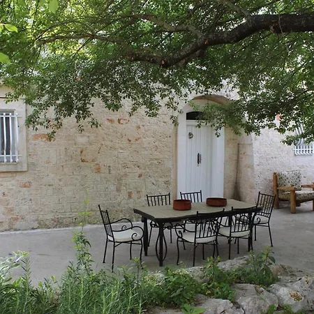 Trulli Donna Gina Tatil Evi