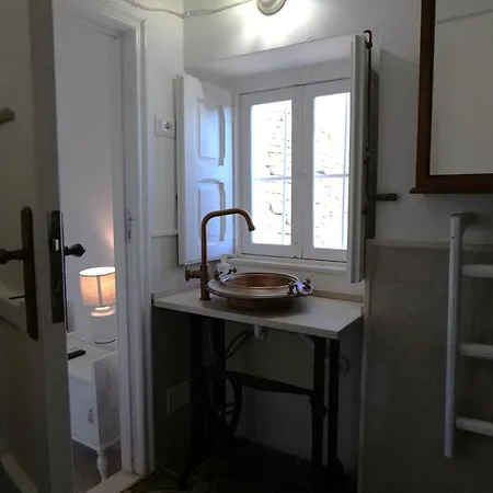 Trulli Donna Gina Locorotondo